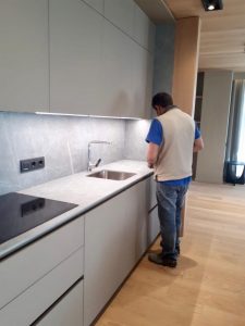 Reformes integrals: L'assessorem i ens preocupem d'instal·lar li qualsevol treball que compongui la reforma a realitzar. Feines de paleta Mobiliari Metal·listeria Cristalleria Informàtica Seguretat Accessos Portes automàtiques Qualsevol altre complement necessari per a l'execució de l'obra... Fins i tot la neteja final. Tràmits: Procedim al tràmit de qualsevol document, o bé, legalització necessària per a dur a terme l'obra. Legalitzacions d'instal·lacions Assessorament tècnic d'arquitectura Legalitzacions Supervisió i assessorament tècnic Control i seguiment de l'obra Disseny botigues Disseny: Li dissenyem el seu projecte en el local, adaptant en ell les seves necessitats amb el nostre assessorament i, posteriorment, es valoren en un pressupost tots els treballs a realitzar. Distribució d'espais: La distribució del local s'efectua utilitzant cotes reals i elaborem planells en planta, alçats i amb vistes en 3D del seu negoci. La nostra empresa aporta totes les idees possibles d'idoneïtat, però sempre té en compte les del client, així com els seus criteris i opinions al respecte. Instal·lacions: Elaborem planells d'instal·lacions i de distribució de la il·luminació, per a un millor sincronisme entre el disseny i la funcionalitat, que és primordial en qualsevol local comercial. Pintura botigues Pintura: Treballs de pintura de tot tipus a locals particulars i comercials: Bars Botigues Perruqueries Altres serveis Retolació: Tot tipus de retolació en parets i vidres, així com lluminosos, banderoles i lones impreses. COBERTES PISSARRES COL·LOCACIÓ DE CANALS I BAIXANTS COL·LOCACIÓ DE FINESTRES I PORTES COL·LOCACIÓ DE FINESTRES VELUX COL·LOCACIÓ DE PAVIMENTS CERÀMICS, DE FUSTA, SINTÈTICS I CONTINUS. COL·LOCACIÓ DE PEDRA COL·LOCACIÓ D’AÏLLAMENTS CONSTRUCCIÓ D’EDIFICIS ELECTRICITAT I LAMPISTERIA ENDERROCS ECOLÒGICS ENVANS I SOSTRES EN PLACOPLATRE ESPECIALISTES EN ACABATS DE LUXE ESPECIALISTES EN FORMIGO ARMAT ESPECIALISTES EN TREBALLS VERTICALS I PROTECCIÓ DESPRENIMENTS ESTRUCTURA DE FORMIGO ARMAT ESTRUCTURES EN GENERAL FAÇANES PEDRA, VENTILADES, PLUVIALS, TÈRMIQUES I APLACADES GUIX PROJECTAT – PLACOPLATRE I PLADUR INSONORITZACIÓ EN GENERAL MOBLES A MIDA OBRA CIVIL PINTORS REALITZACIÓ DE FAÇANES REFORMES A MIDA REFORMES AMB ESTIL REPARACIÓ DE GOTERES REPARACIÓ DE TEULADES SEGURETAT I LÍNIES DE VIDA TREBALLS GENERALS DE PALETA