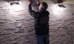 Somos una empresa de construcción en Andorra dedicada, entre otras tareas de construcción, a acabados decorativos en piedras naturales