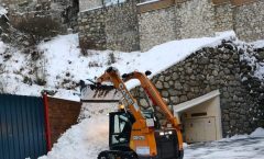 Servicio de quita nieves en comunidades de propietarios sobretodo en Encamp, Canillo y Soldeu El Tarter - Servei de treta de neu en comunitats de propietaris sobretot a Encmp, Canillo i Soldeu El Tarter